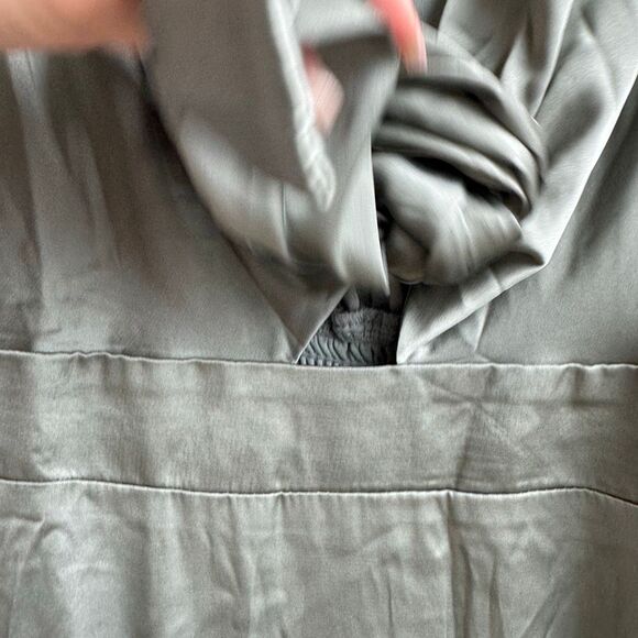 NWT Baltic Born Poppy Midi Dress Womens M Satin Eucalyptus Sage Green Tie Front - Picture 4 of 7